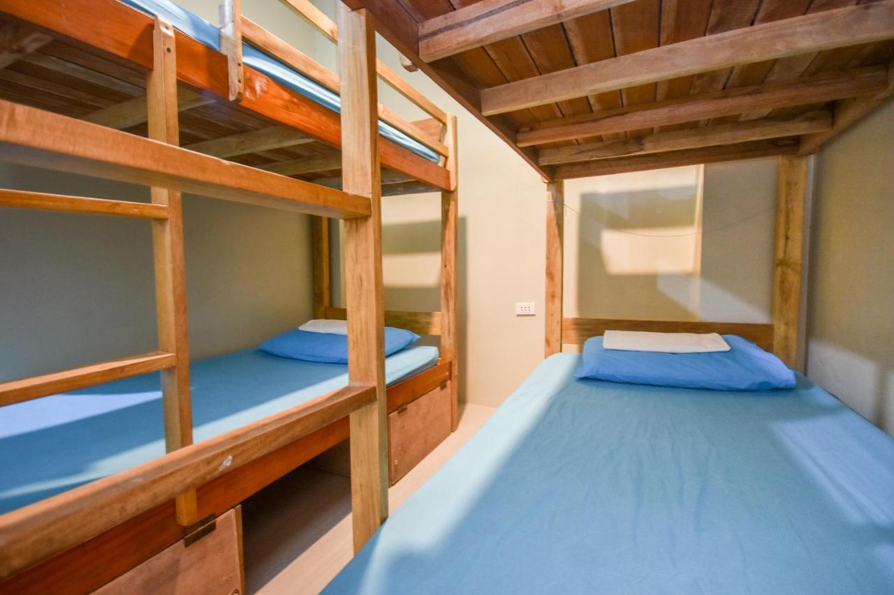 Boracay Backpackers Pansiyon Balabag  Dış mekan fotoğraf