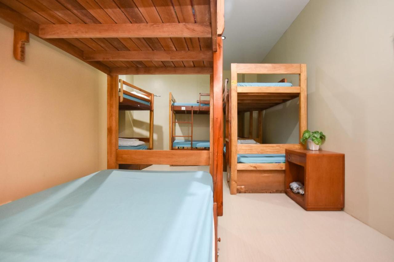 Boracay Backpackers Pansiyon Balabag  Dış mekan fotoğraf