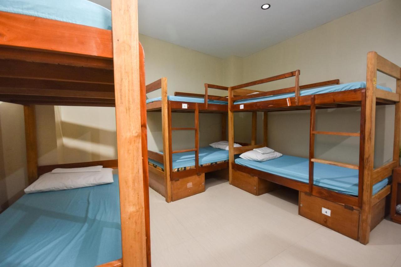 Boracay Backpackers Pansiyon Balabag  Dış mekan fotoğraf