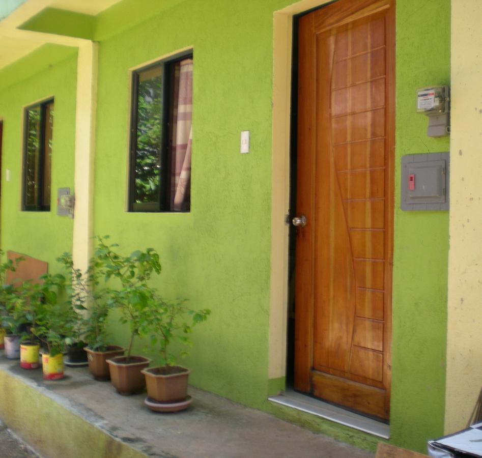 Boracay Backpackers Pansiyon Balabag  Dış mekan fotoğraf