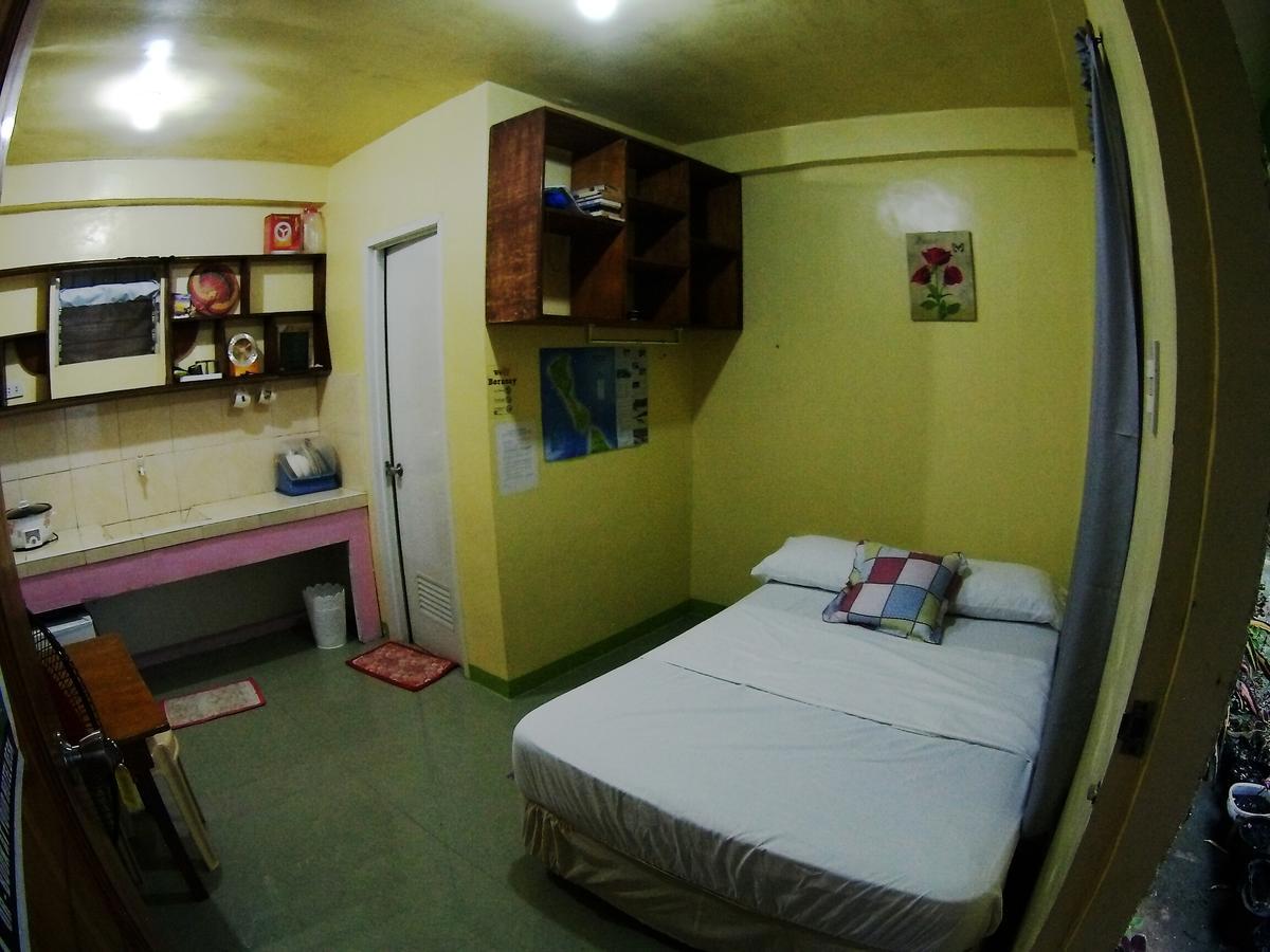 Boracay Backpackers Pansiyon Balabag  Dış mekan fotoğraf