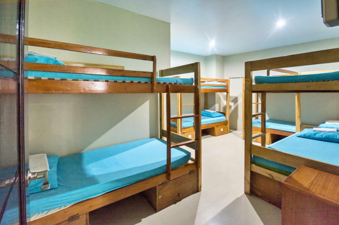 Boracay Backpackers Pansiyon Balabag  Dış mekan fotoğraf